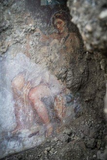  Leda discovered in Pompeii 