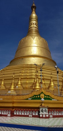  Shwemawdaw Pagoda, Bago, Myanmar.