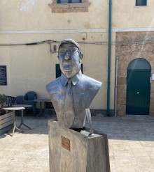 The statue of the italian writer Andrea Camilleri